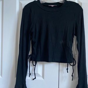 bailey rose black longsleeve ruched crop top